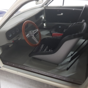 ACME A1801813 - 1/18 Scale - Charlie Kemp 1965 Shelby G.T.350R only 123 Diecast Scale Model Replica's made