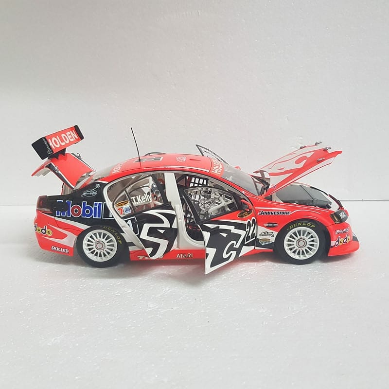 Classic Carlectables 18292 - 1/18 Scale #22 Todd Kelly's Year 2007 Holden Racing Team VE Commodore Diecast Scale Model Replica