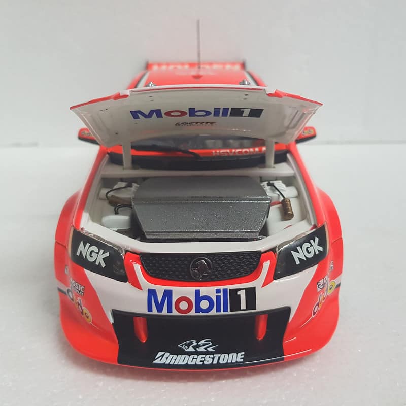 Classic Carlectables 18292 - 1/18 Scale #22 Todd Kelly's Year 2007 Holden Racing Team VE Commodore Diecast Scale Model Replica