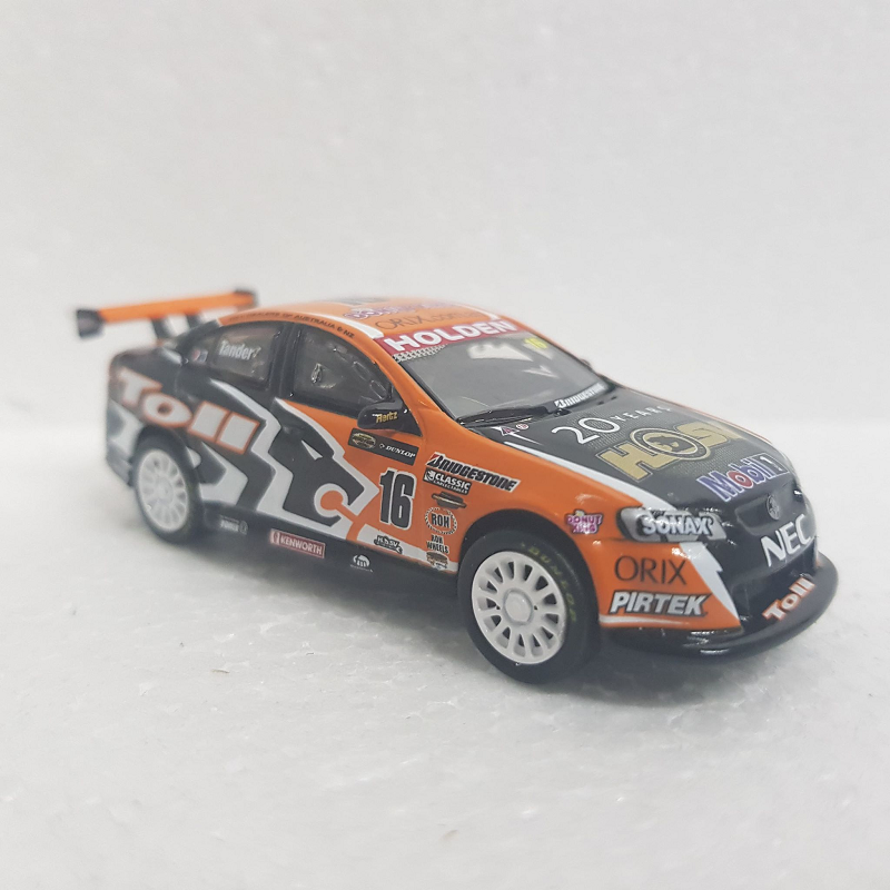 Classic Carlectables - 1/64 Scale - Toll HSV Dealer Team #16 Garth Tander 2007 Championship Winner Diecast Model Replica #64140