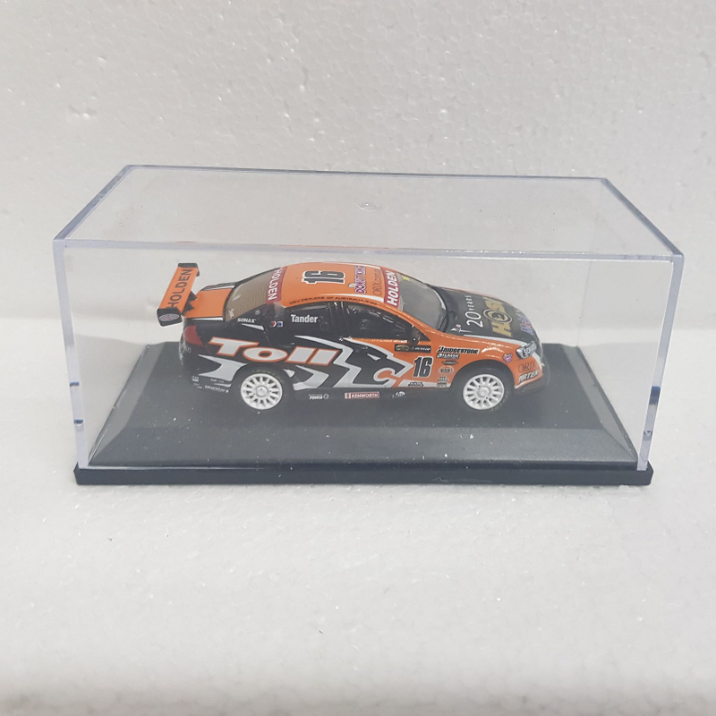 Classic Carlectables - 1/64 Scale - Toll HSV Dealer Team #16 Garth Tander 2007 Championship Winner Diecast Model Replica #64140