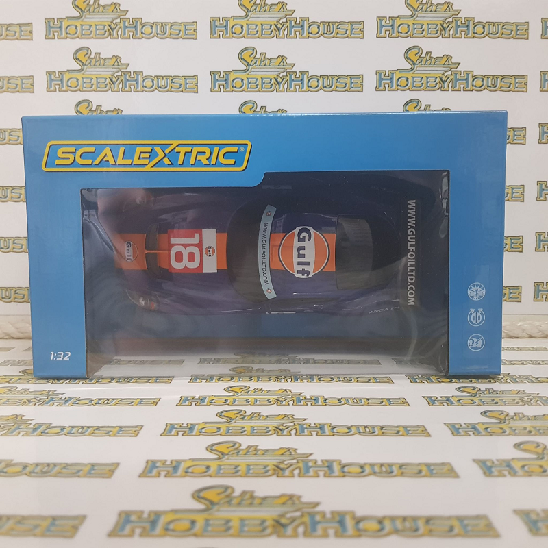 Scalextric - 1/32 Scale - Team GT Gulf #18 Slot Car