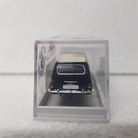 Brekina – 1/87 – HO/00 Scale – Opel Rekord PII Caravan Plastic Scale Model Replica