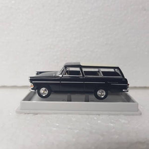 Brekina – 1/87 – HO/00 Scale – Opel Rekord PII Caravan Plastic Scale Model Replica