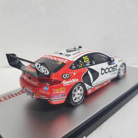 Biante – 1/43 Scale – Holden ZB Commodore V8 Supercar COTF Mobil 1 Boost Mobile Racing #25 Courtney/Perkins 2018 Sandown 500 Retro Round Diecast Scale Model Replica
