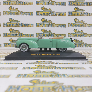 IXO Models - IXO Museum Series - 1/43 Scale - Lincoln Continental 1939 Green (with Beige interior) Diecast Model Replica