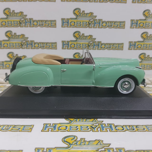 IXO Models - IXO Museum Series - 1/43 Scale - Lincoln Continental 1939 Green (with Beige interior) Diecast Model Replica