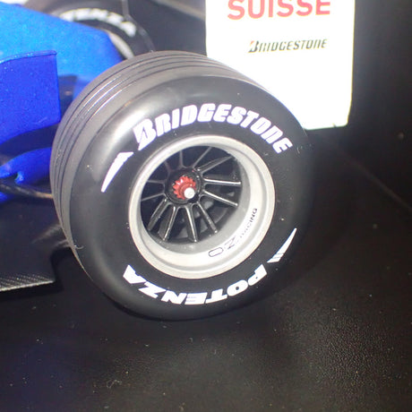 MINICHAMPS 100 040012 1/18 SCALE SAUBER PETRONAS C23 F.MASSA 2004