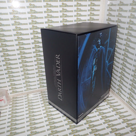 Sideshow Collectibles 1000763 - Darth Vader Sixth Scale Figure