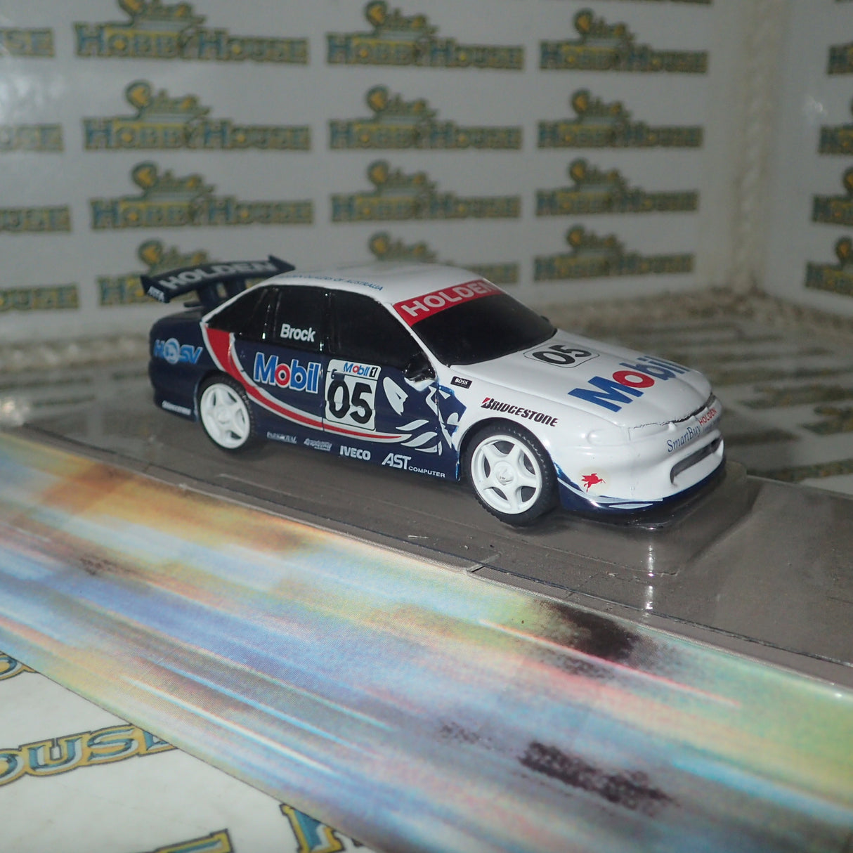 Classic Carlectables 1005-1 - 1/43 Scale Holden VS Commodore 1997 Holden Racing Team Peter Brock