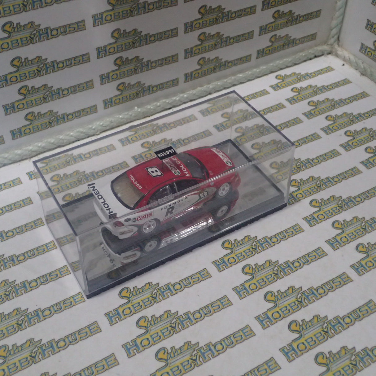 Classic Carlectables Holden 1008-5 1:43 VY Commodore 2004 Perkins Motorsport Paul Dumbrell