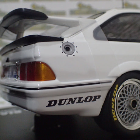 BIANTE MiniChamps 103 888009 - 1/18 Scale Ford Sierra RS 500 Tooheys 1000 Bathurst '88 Moffat