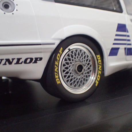 BIANTE MiniChamps 103 888009 - 1/18 Scale Ford Sierra RS 500 Tooheys 1000 Bathurst '88 Moffat