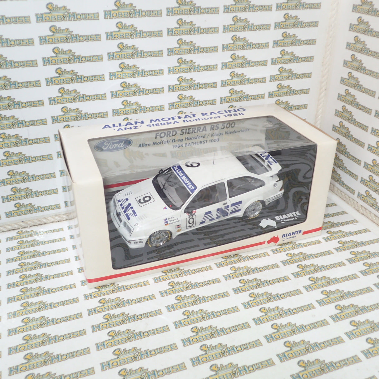 BIANTE MiniChamps 103 888009 - 1/18 Scale Ford Sierra RS 500 Tooheys 1000 Bathurst '88 Moffat