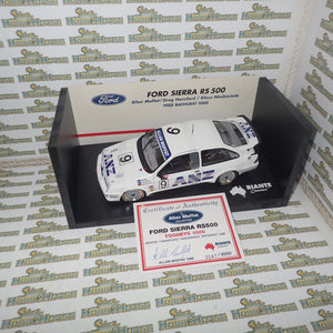 BIANTE MiniChamps 103 888009 - 1/18 Scale Ford Sierra RS 500 Tooheys 1000 Bathurst '88 Moffat