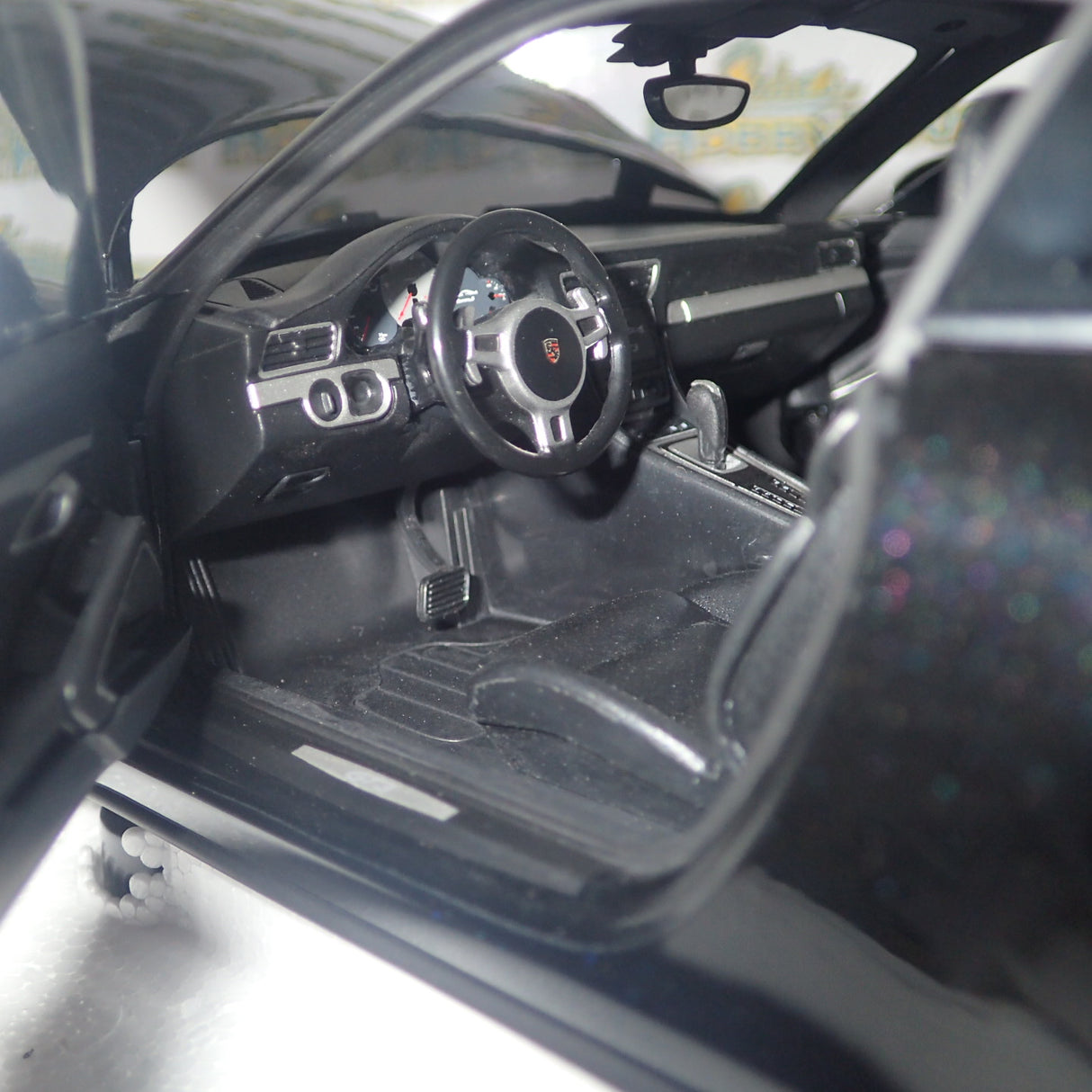 MINICHAMPS 100 062724 - 1/18 PORSCHE 911 GT3 2013 Black M. to 300 units worldwide