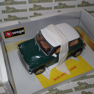 Bburago Gold 12036 - 1/18 1969 Mini Cooper Diecast Model Replica