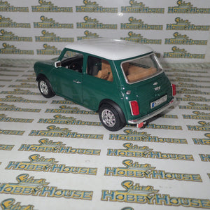 Bburago Gold 12036 - 1/18 1969 Mini Cooper Diecast Model Replica