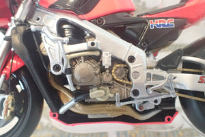 MINICHAMPS 122 017946 1/12 HONDA RC211V V.ROSSI SUMMER TESTBIKE GP 500 2001