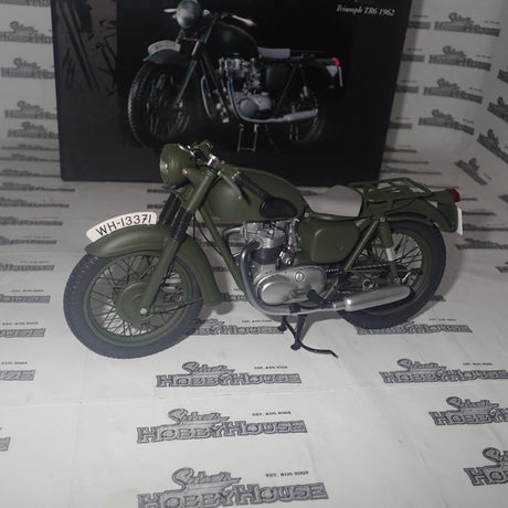 Minichamps 122 133501 - 1:12 Triumph TR6 1962 green Scale Model Replica