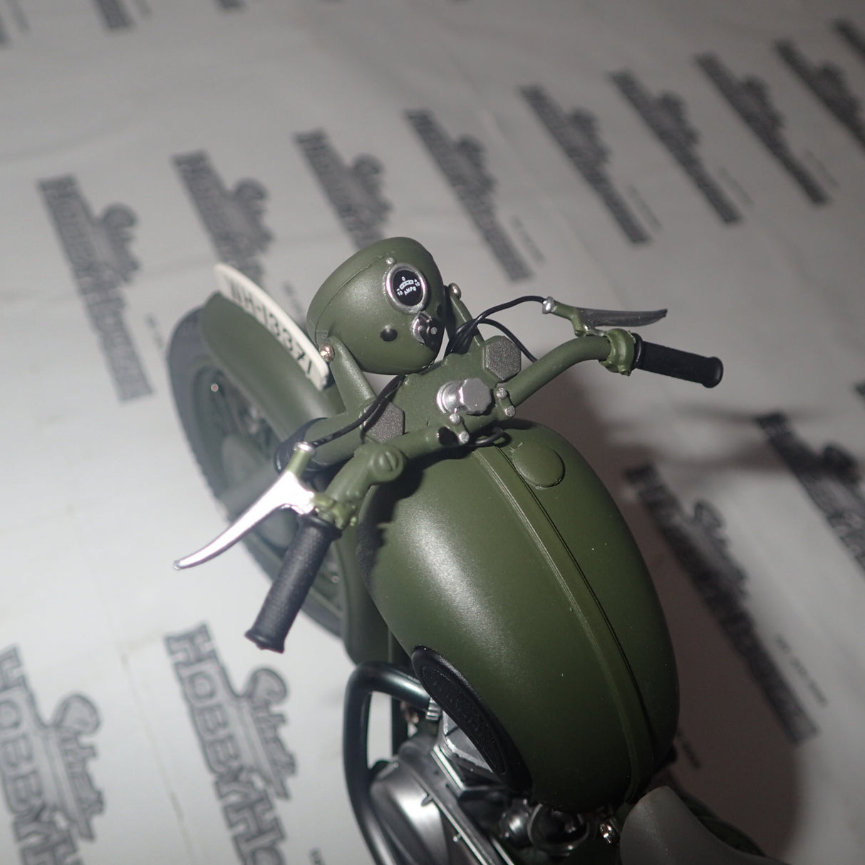 Minichamps 122 133501 - 1:12 Triumph TR6 1962 green Scale Model Replica