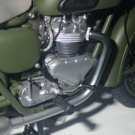 Minichamps 122 133501 - 1:12 Triumph TR6 1962 green Scale Model Replica