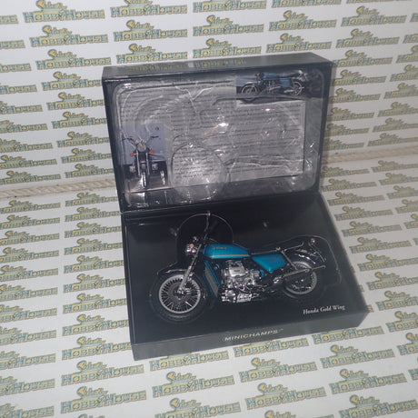 Minichamps 122 161600 - 1:12 Scale HONDA GOLDWING GL 1000 K3 1975 TURQUOISE METALLIC Scale Model Replica