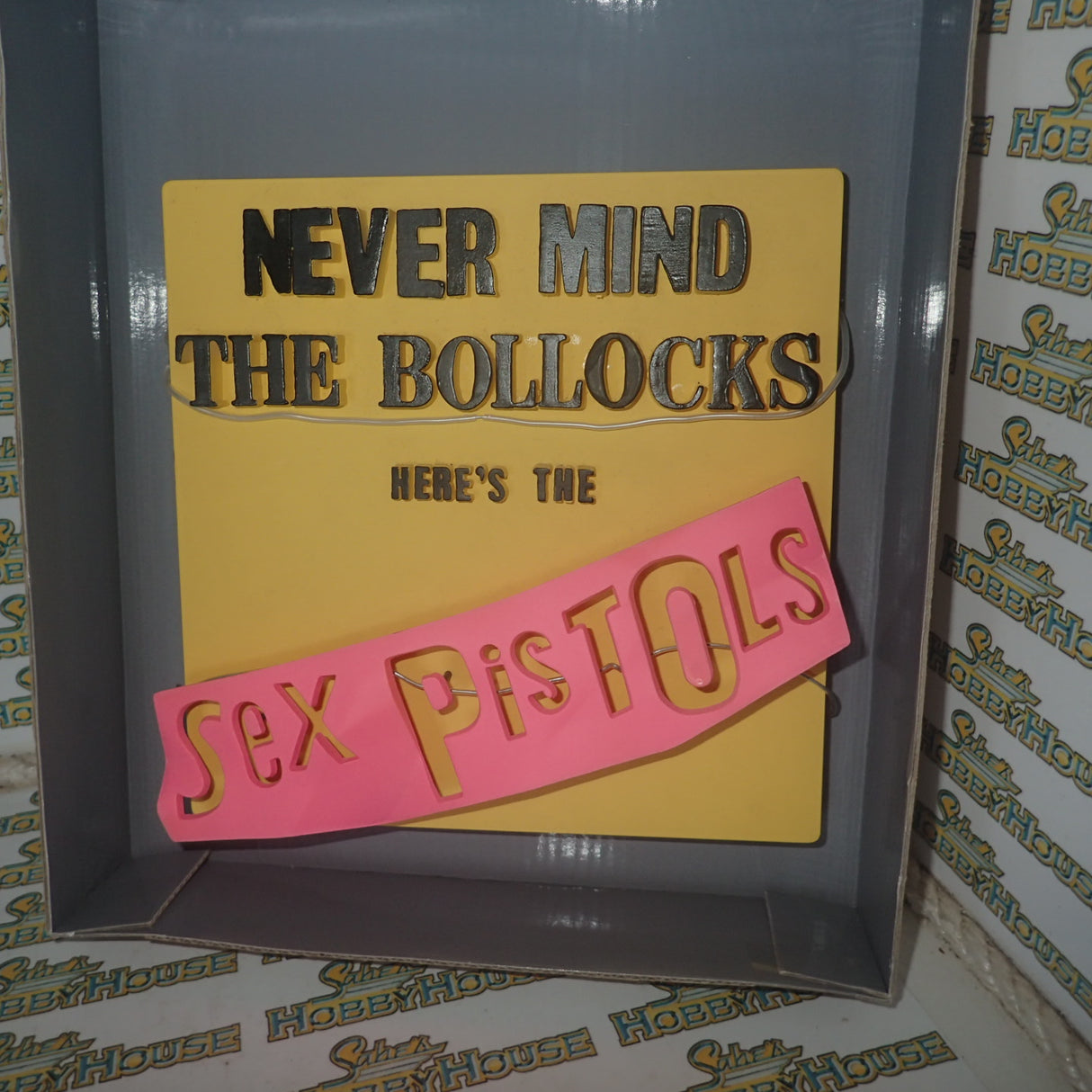 McFarlane Toys 12920 - Sex Pistols Never Mind the Bullocks 3D Album Cover