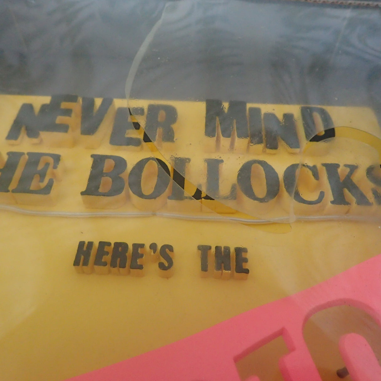 McFarlane Toys 12920 - Sex Pistols Never Mind the Bullocks 3D Album Cover
