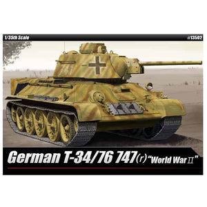 Academy - 1/35 Scale German T-34/76 747(r) Plastic Model Kit