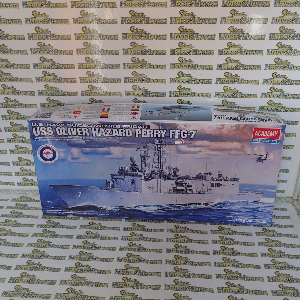 Academy ACA-14102 - 1/350 Scale - USS Oliver Hazard Perry FFG-7 U.S. Navy Guided Missile Frigate Plastic Model Kit With Australian Decals