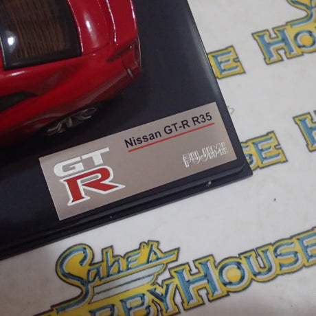 Fujimi 152134 - 1/43 Scale Nissan GTR in Red (LHD) Diecast Scale Model Replica