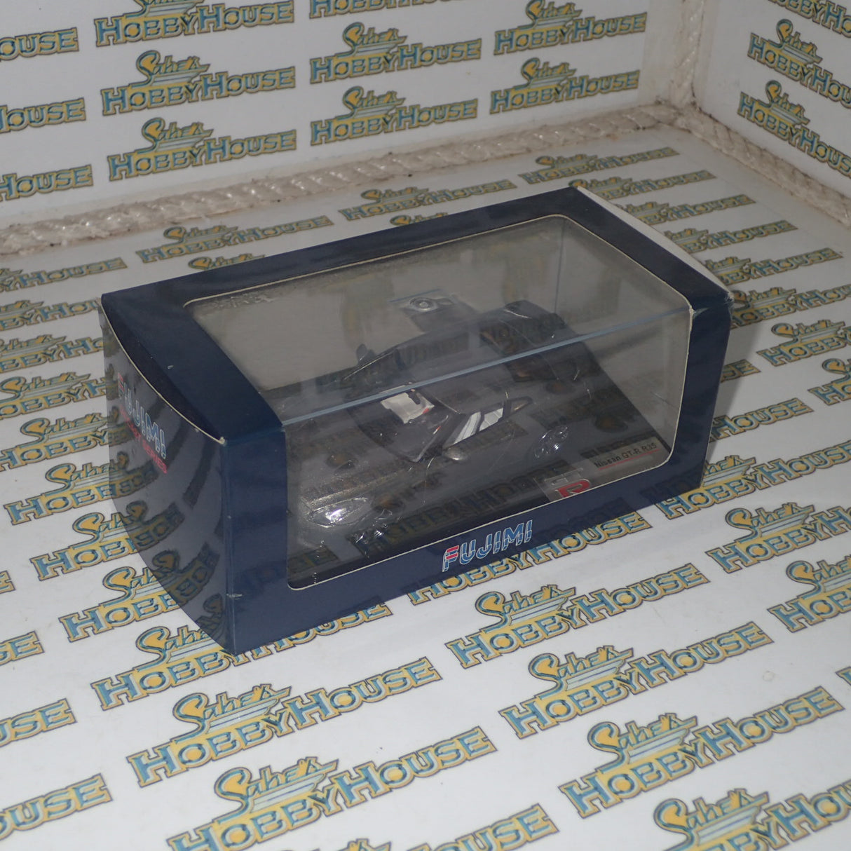 Fujimi 152158 - 1/43 Scale - Nissan GTR in Grey (LHD) Diecast Scale Model Replica