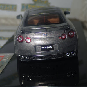 Fujimi 152158 - 1/43 Scale - Nissan GTR in Grey (LHD) Diecast Scale Model Replica