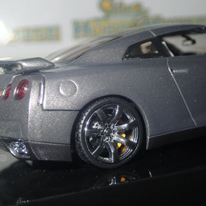 Fujimi 152158 - 1/43 Scale - Nissan GTR in Grey (LHD) Diecast Scale Model Replica