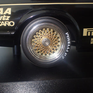 Minichamps 155 852562 - 1/18 Scale bmw 635 csI JPS Team BMW J Richards ATCC 1985 Limited to only 504 Pcs