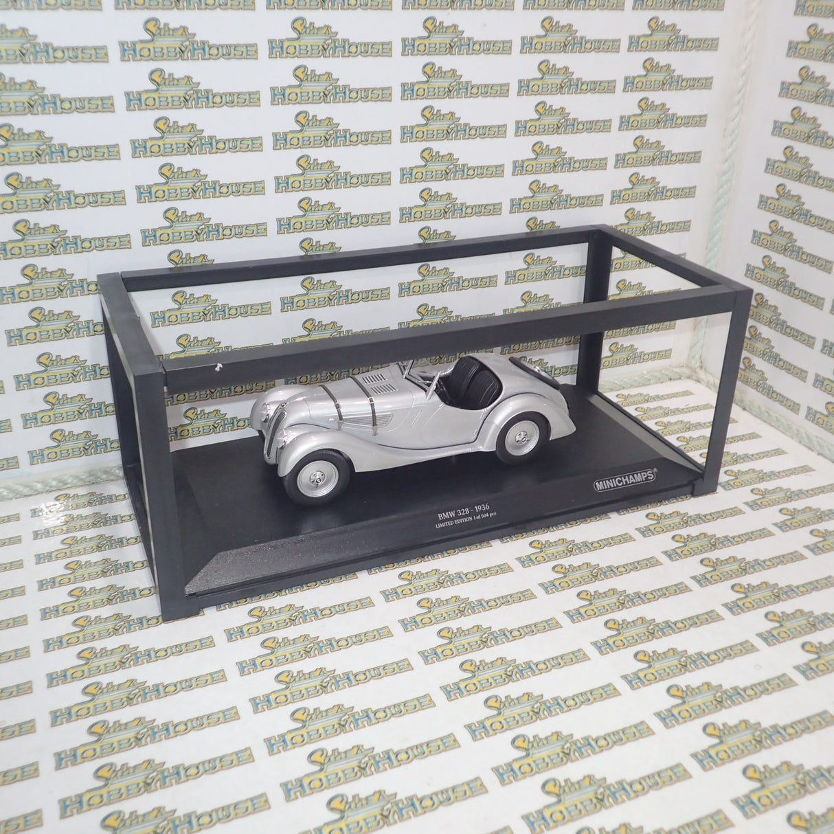 Minichamps 155 025030 - 1/18 Scale - 1936 BMW 328 in Silver Diecast Scale Model Replica