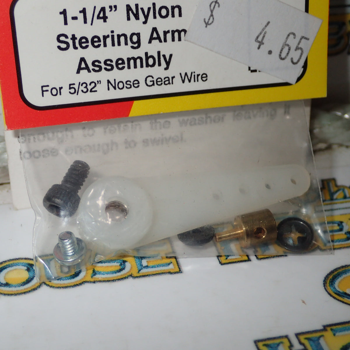 Dubro 155 - 1-1/4" Nylon Steering Arm Assembly for 5/32" Nose Gear Wire