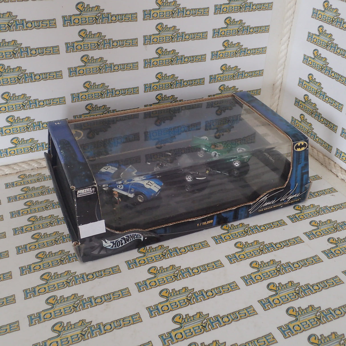 Hot Wheels 15762 - Batman The Bruce Wayne Collection 1/10000 Limited Edition