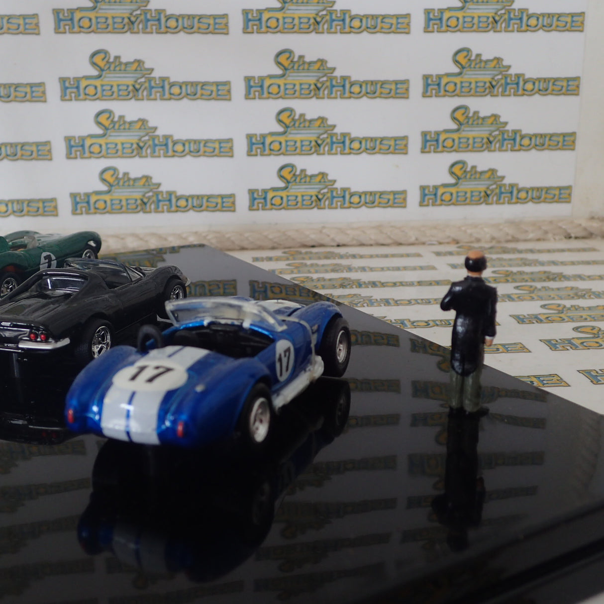 Hot Wheels 15762 - Batman The Bruce Wayne Collection 1/10000 Limited Edition