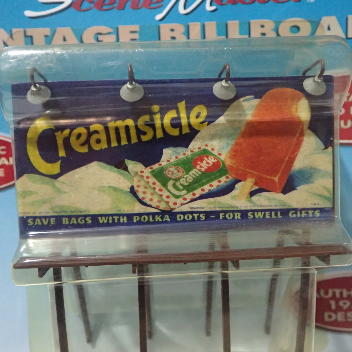 Scene Master HO Scale Vintage Billboard "Creamsicle"