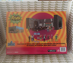 Mezco Toyz 17050 - Batman (1966): Deluxe Boxed Set
