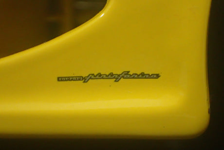 Bburago - 1/18 Scale - Ferrari F50 in Yellow Diecast Scale Model Replica