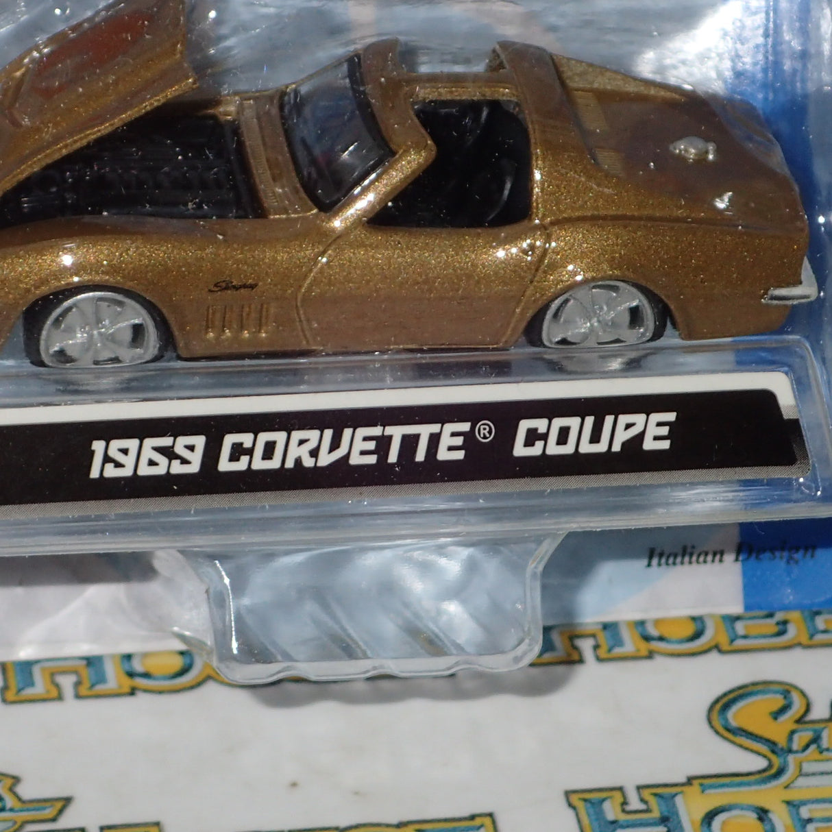 Bburago 18-59000 CC - 1:64 Diecast - 1969 Corvette Coupe
