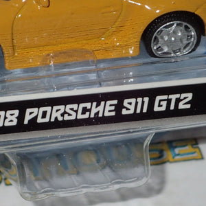 Bburago 18-59000 - 1:64 Diecast - 2008 Porsche 911 GT2