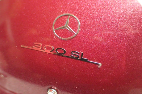 MINICHAMPS 180 039008 - 1/18 SCALE 1954 Mercedes-Benz 300SL Gullwing, Strawberry Red, 1 of 336