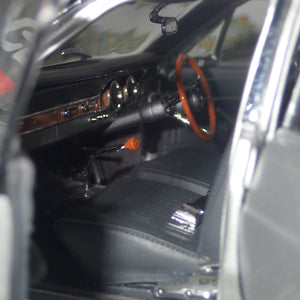 Classic Carlectables 18071 – 1/18 Ford XR Falcon GT Silver Promotional Car Die-cast Model Replica