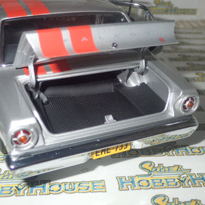 Classic Carlectables 18071 – 1/18 Ford XR Falcon GT Silver Promotional Car Die-cast Model Replica