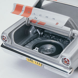 Classic Carlectables 18071 – 1/18 Ford XR Falcon GT Silver Promotional Car Die-cast Model Replica