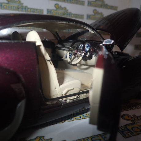 Classic Carlectables 18221 - Resale 1/18 Scale Holden Efijy Diecast Model Replica (Copy)